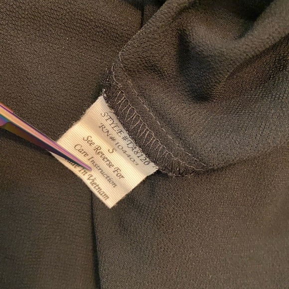 MINE Size S Black Flowy Racerback Spaghetti Strap Tank Top Open Gold Beaded Back - Picture 6 of 9